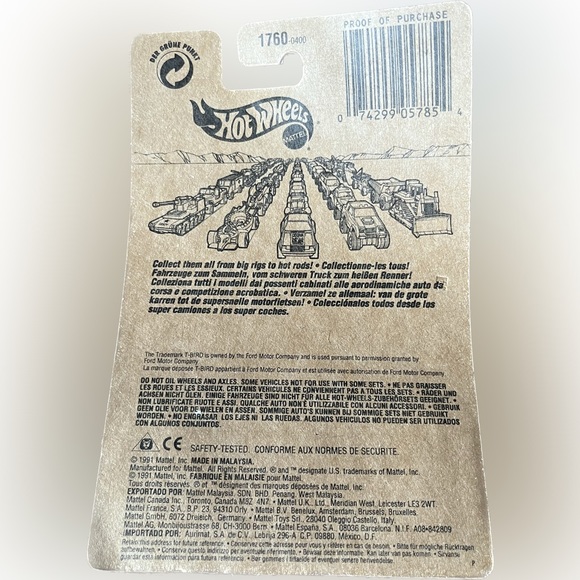 🎈2/$30 - Hot Wheels 1760 ‘57 T-Bird - Gleam Team Gold Stylized Chrome - Picture 4 of 4